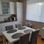 Apartment.kirche *
